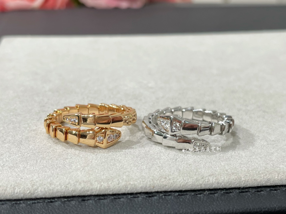 Bvlgari Diamond Head Serpenti Viper Ring