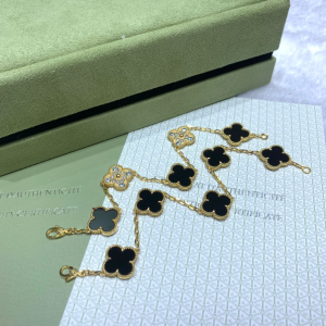 VCA Black Vintage Alhambra Bracelet 5 Motifs