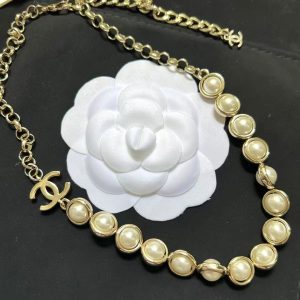 Chanel Half Chain Half Ehancered Pearl Necklace
