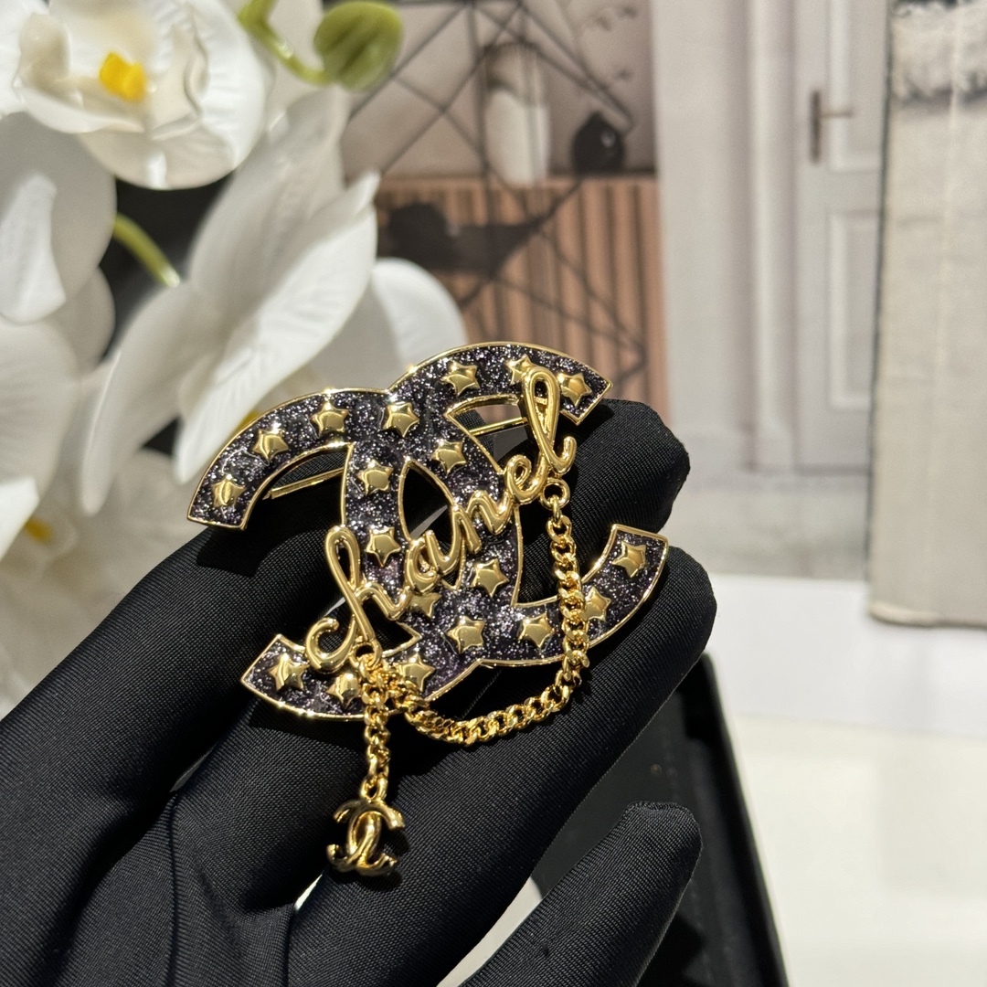 Chanel Star Enamel Coco Brooch Earrings - Image 6