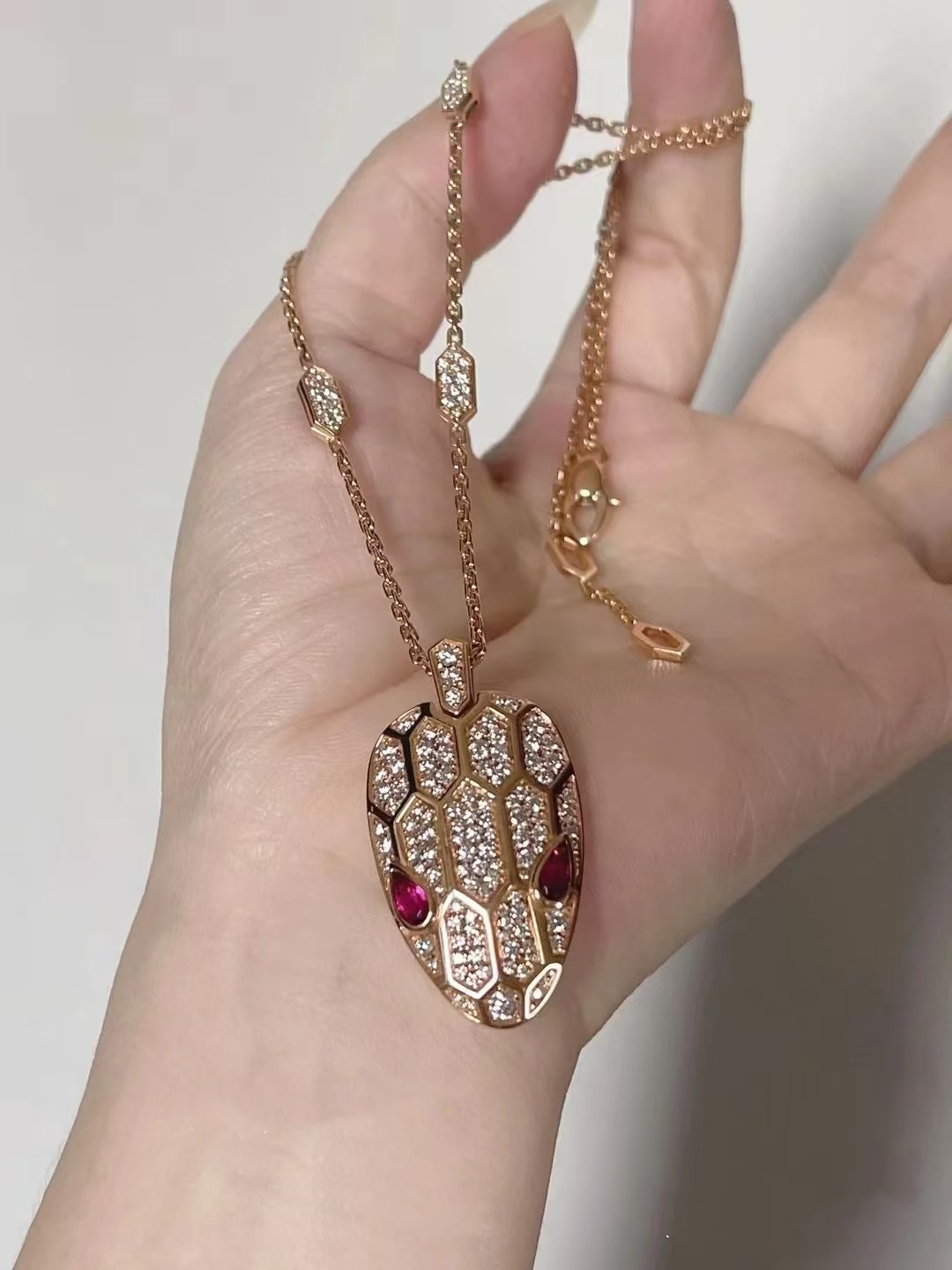 Bvlgari Serpenti Seduttori Necklace