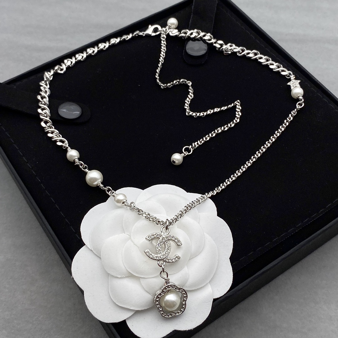 Chanel Flower Enhancer Pearl Bracelet Earrings Necklace - Image 6