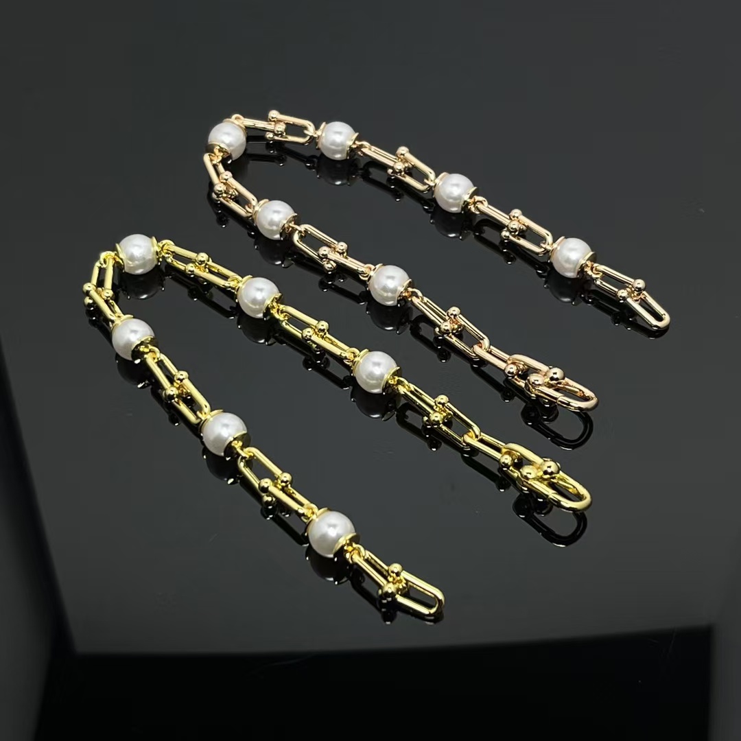 Tiffany HardWear Link Bracelet with Freshwater Pearls