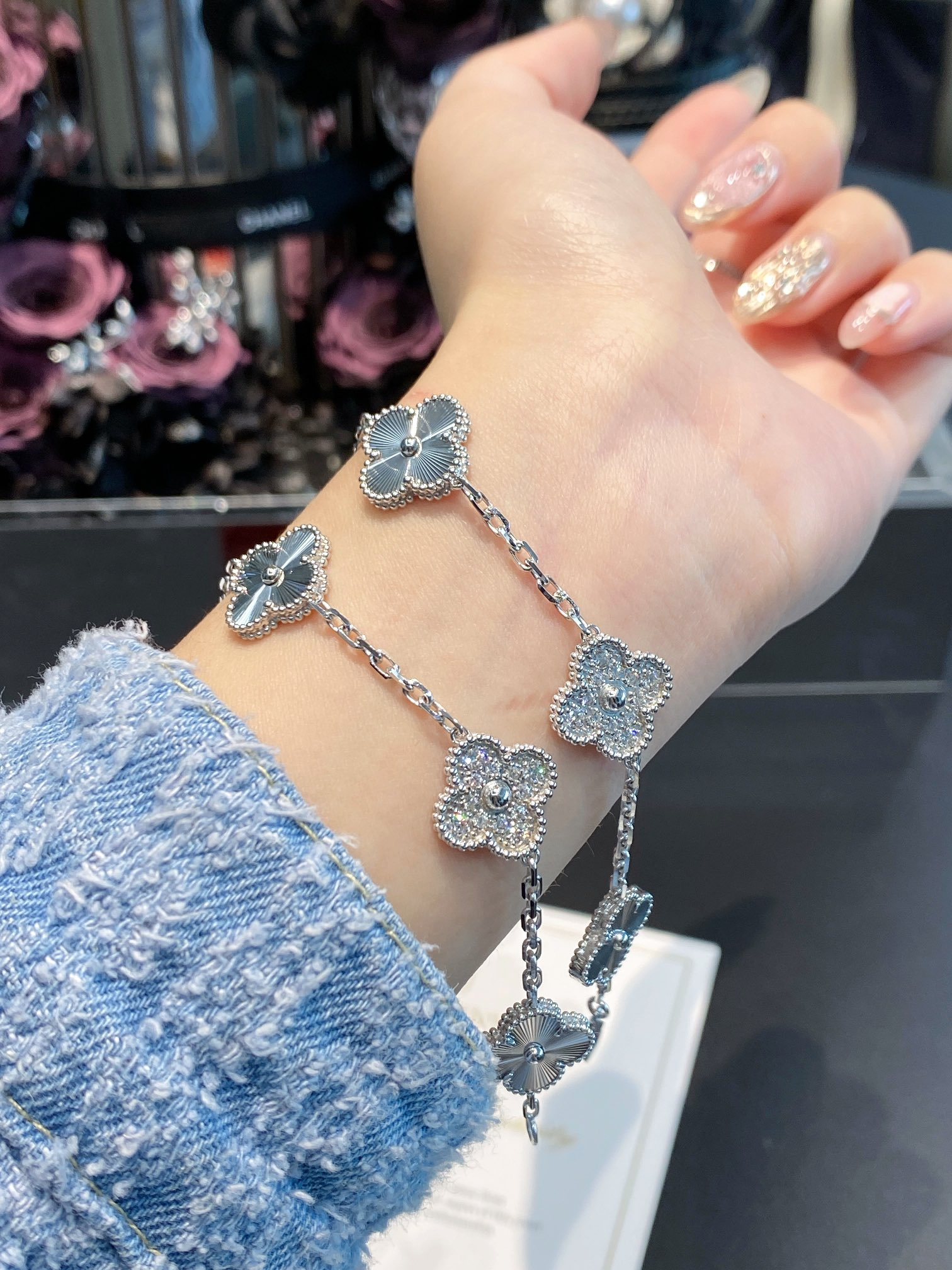 VCA Silver Diamond Vintage Alhambra Bracelet, 5 Motifs - Image 6