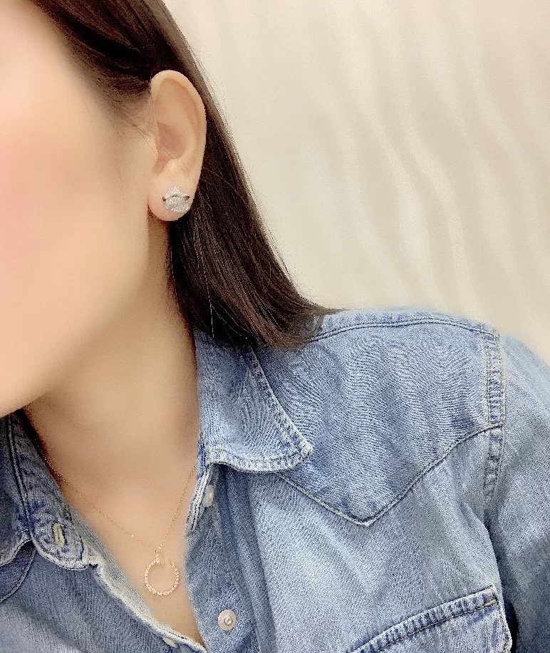 Cartier Full Paved Diamond Leopard Stud Earrings - Image 10