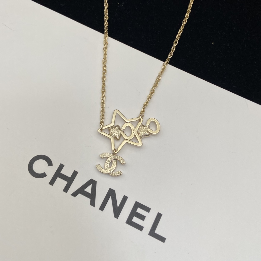 Chanel Dreamy Star Earrings Necklace - Image 7