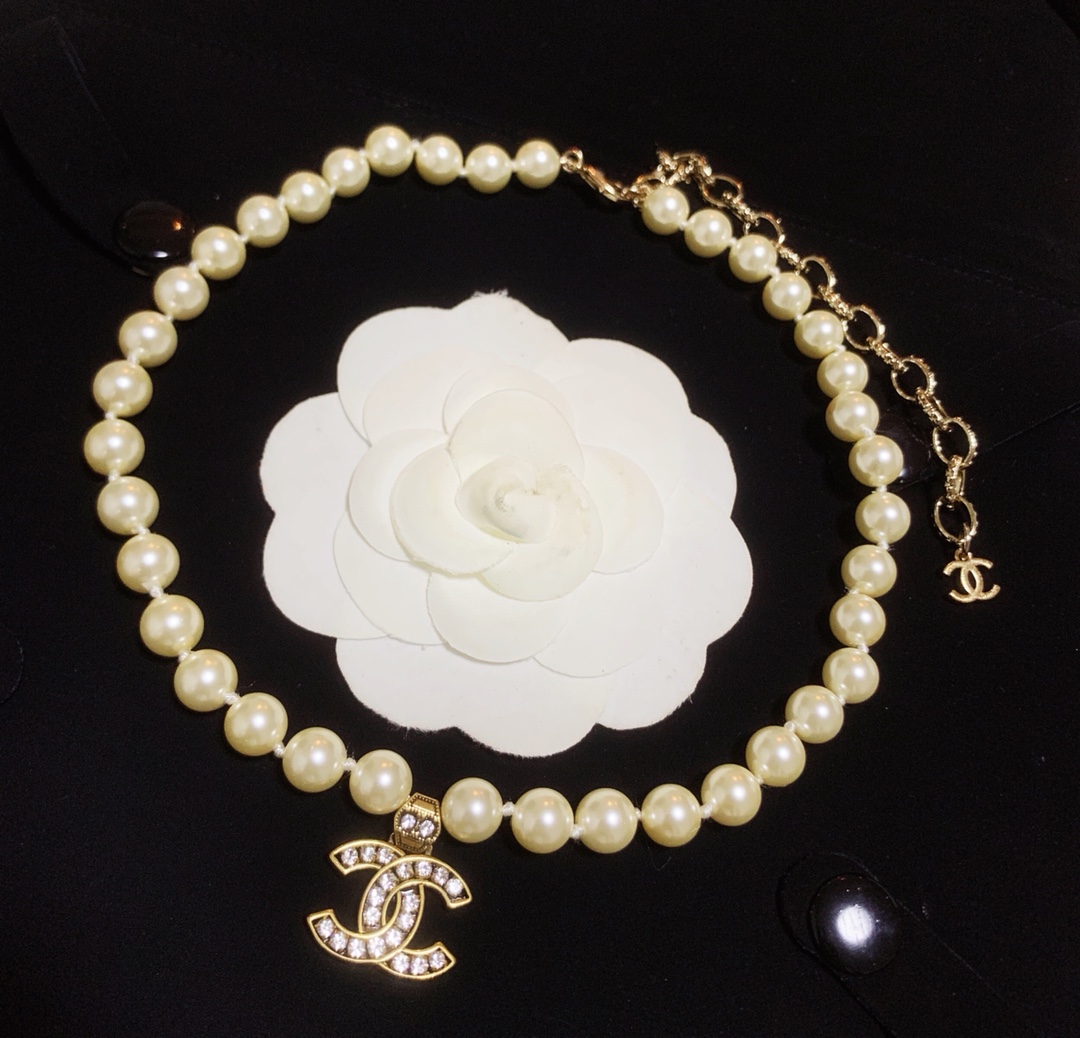 Chanel Vintage Pearl Choker with CC Pendant Necklace