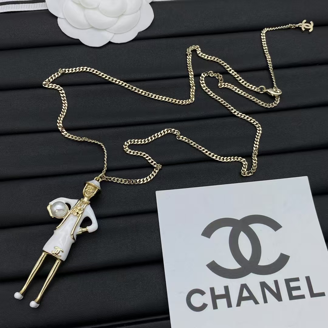 Chanel Coco Mademoiselle Figurine Enamel Gold Tone Necklace