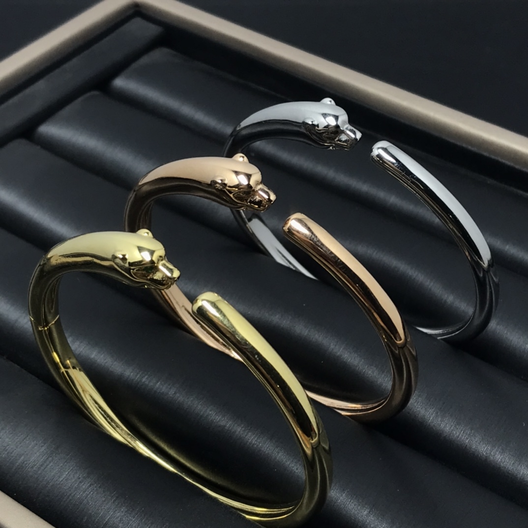 Cartier Smooth Panthère de Bracelet Open Cuff Bangle