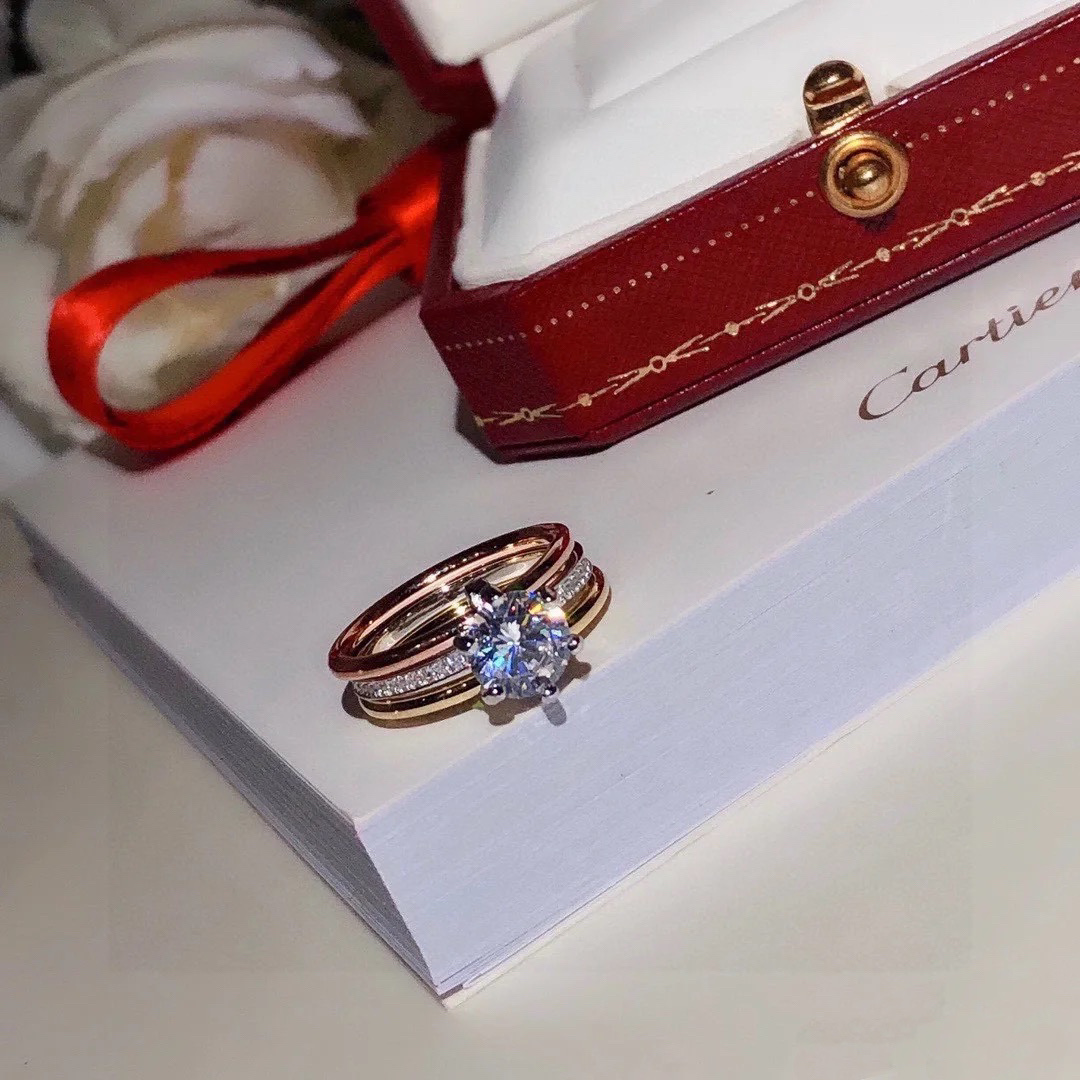 Cartier Three Layers Mixed Metal Color Diamond Ring - Image 3
