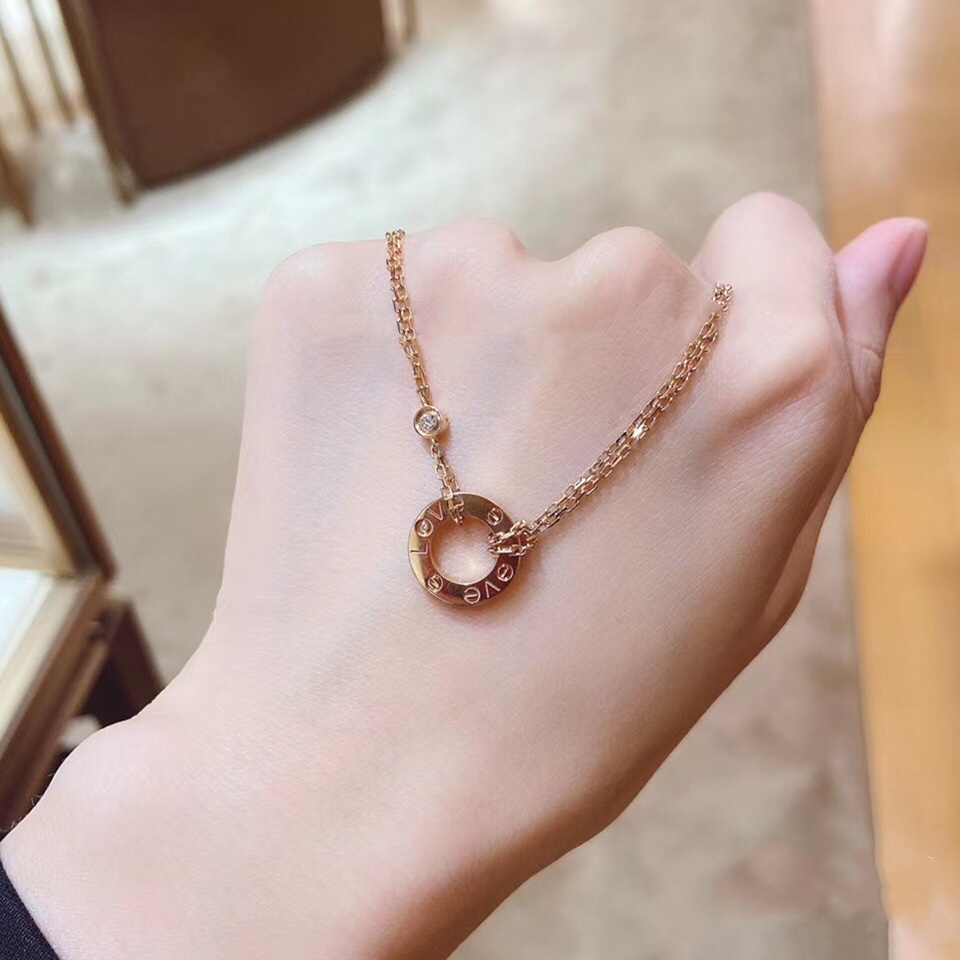 Cartier LEVE LOVE Pendant Necklace - Image 5