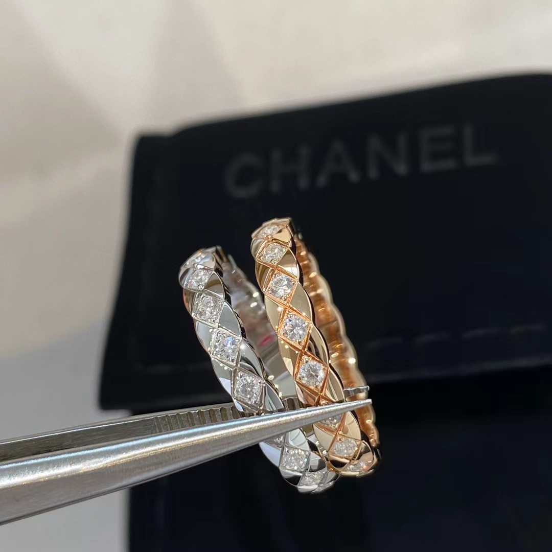 Chanel Coco Crush Mini Ring - Image 2