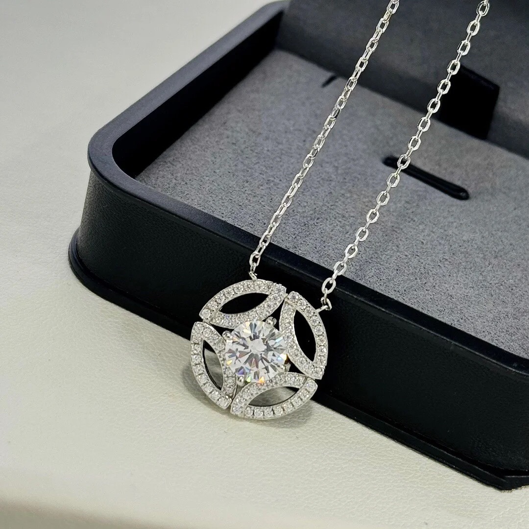 Cartier Hollow Round Pendant Necklace