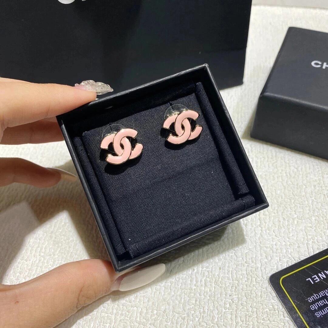Chanel Pink Enamel CC Earrings - Image 6