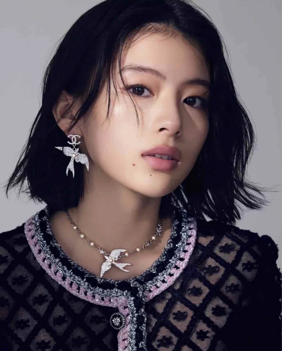 Chanel Fly Bird Earrings - Image 8