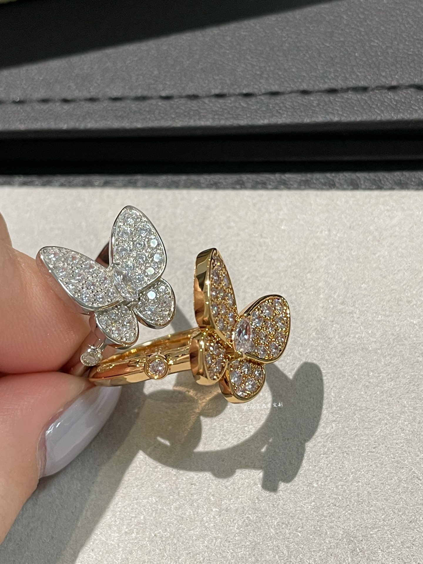 VCA Full Diamond Butterfly Ring - Image 3