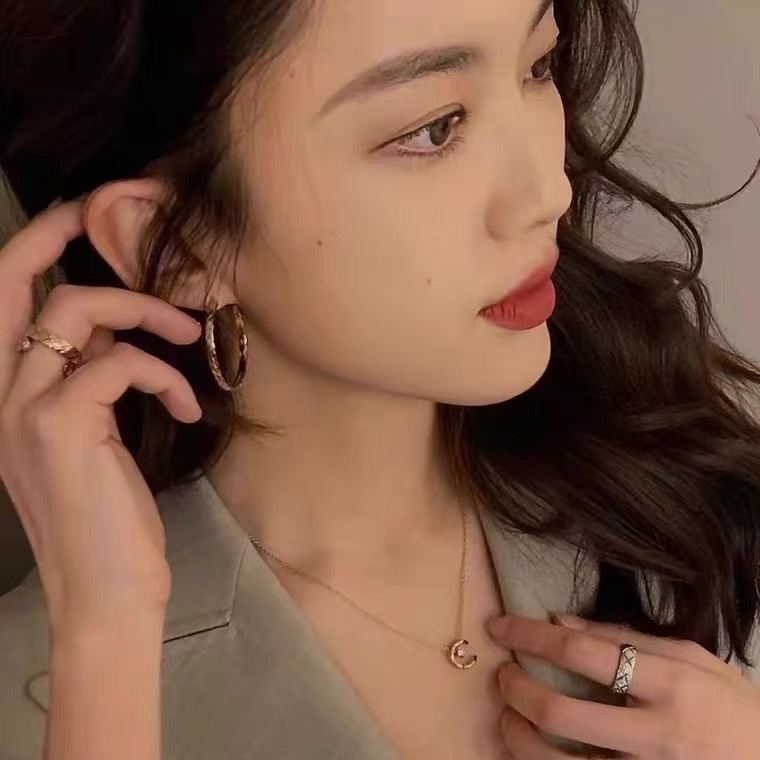 Chanel Coco Crush Moon Star Necklace Minimalistic - Image 7