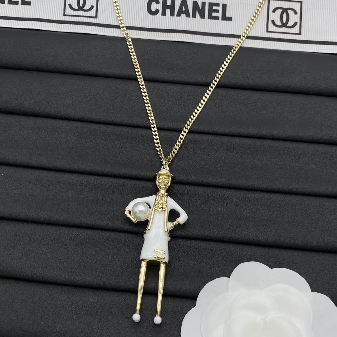 Chanel Coco Mademoiselle Figurine Enamel Gold Tone Necklace - Image 5