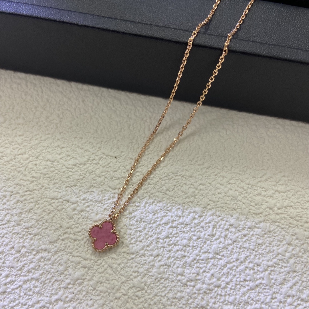 VCA Pink Sweet Alhambra Pendant Necklace, 1 Motif - Image 5