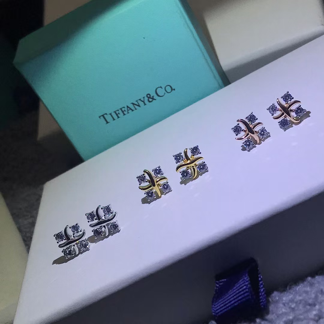 Tiffany Lynn Earrings - Image 4