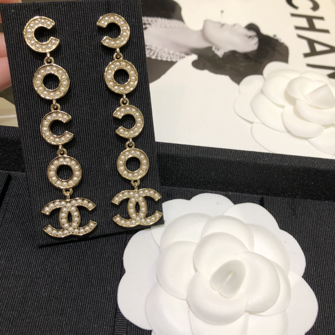 Coco Chanel Brooch Earrings Necklace - Image 9