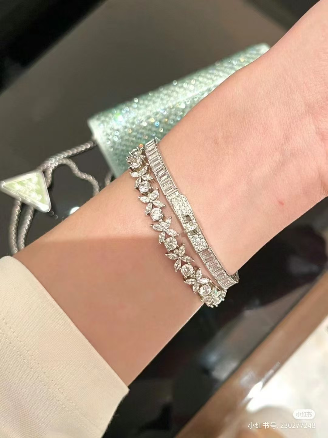 Tiffany Cluster Tennis Bracelet in Platinum with Diamonds - Image 5