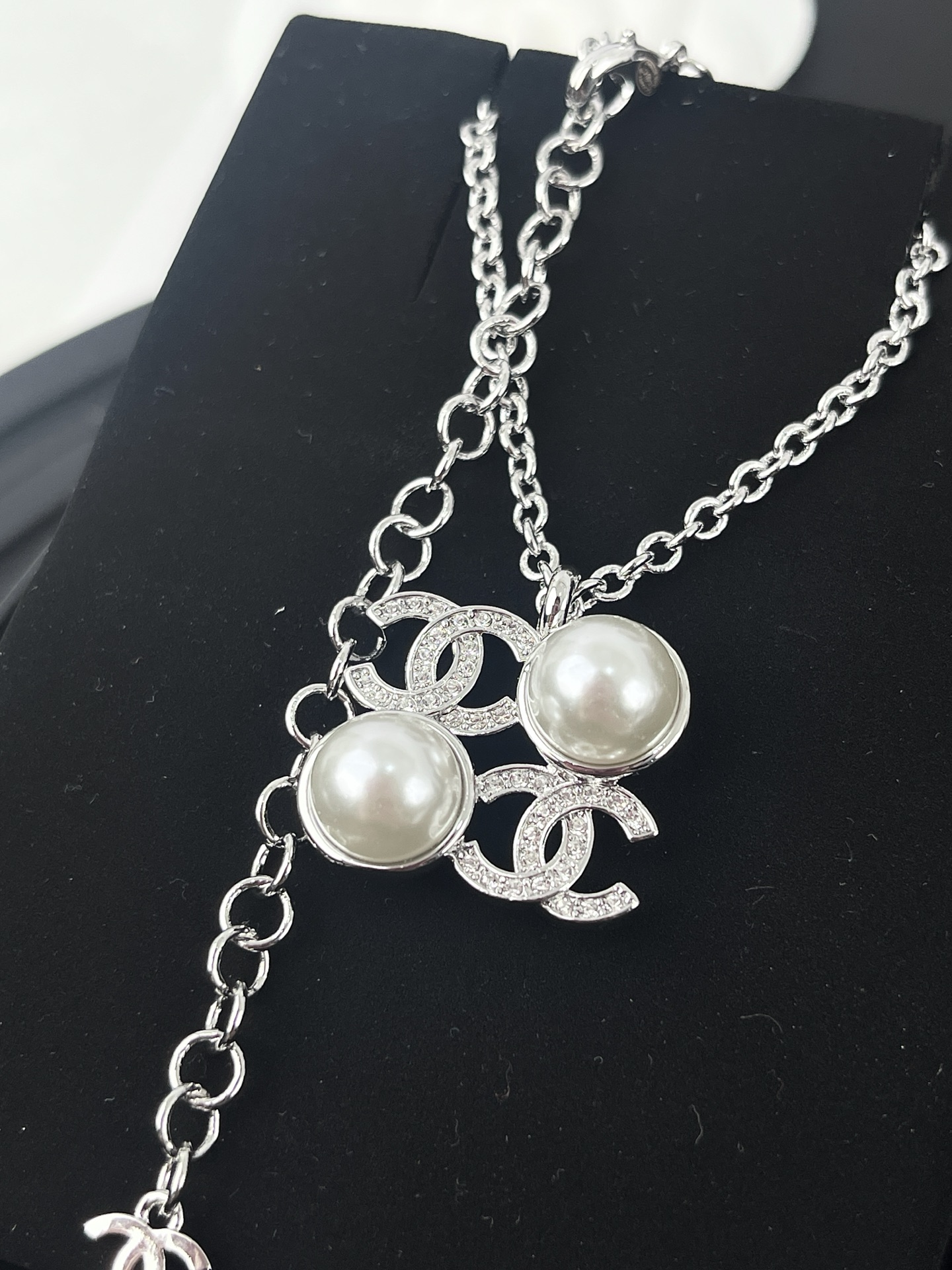 Chanel Silver Square Coco & Pearls Pendant Necklace - Image 5