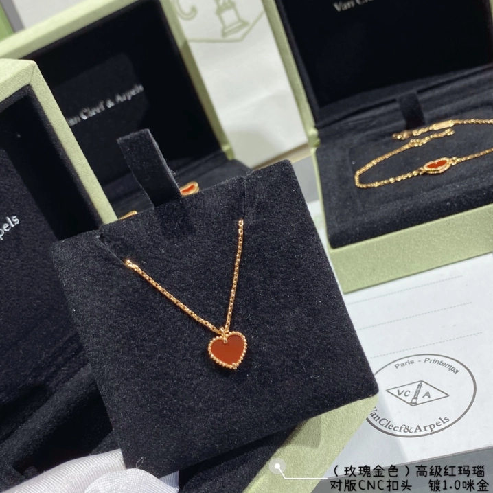 VCA Yellow Gold Red Sweet Heart Earrings Bracelet Necklace