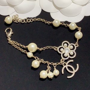 Chanel Pearl Flower Chain Bracelet