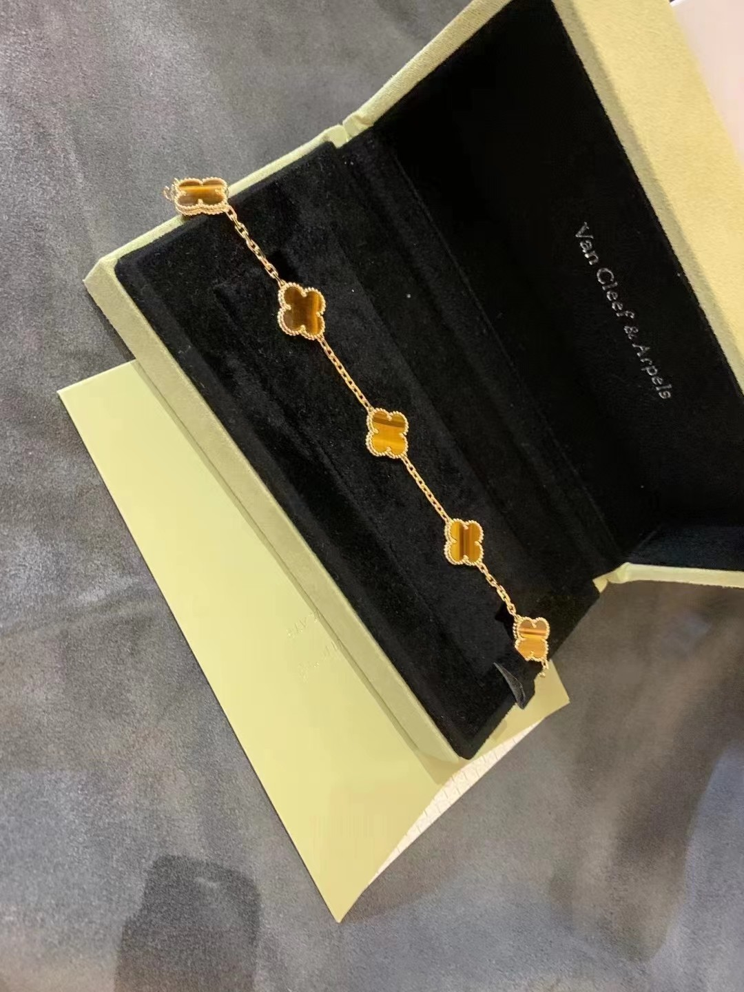VCA Tiger Eye Vintage Alhambra Bracelet 5 Motifs - Image 3
