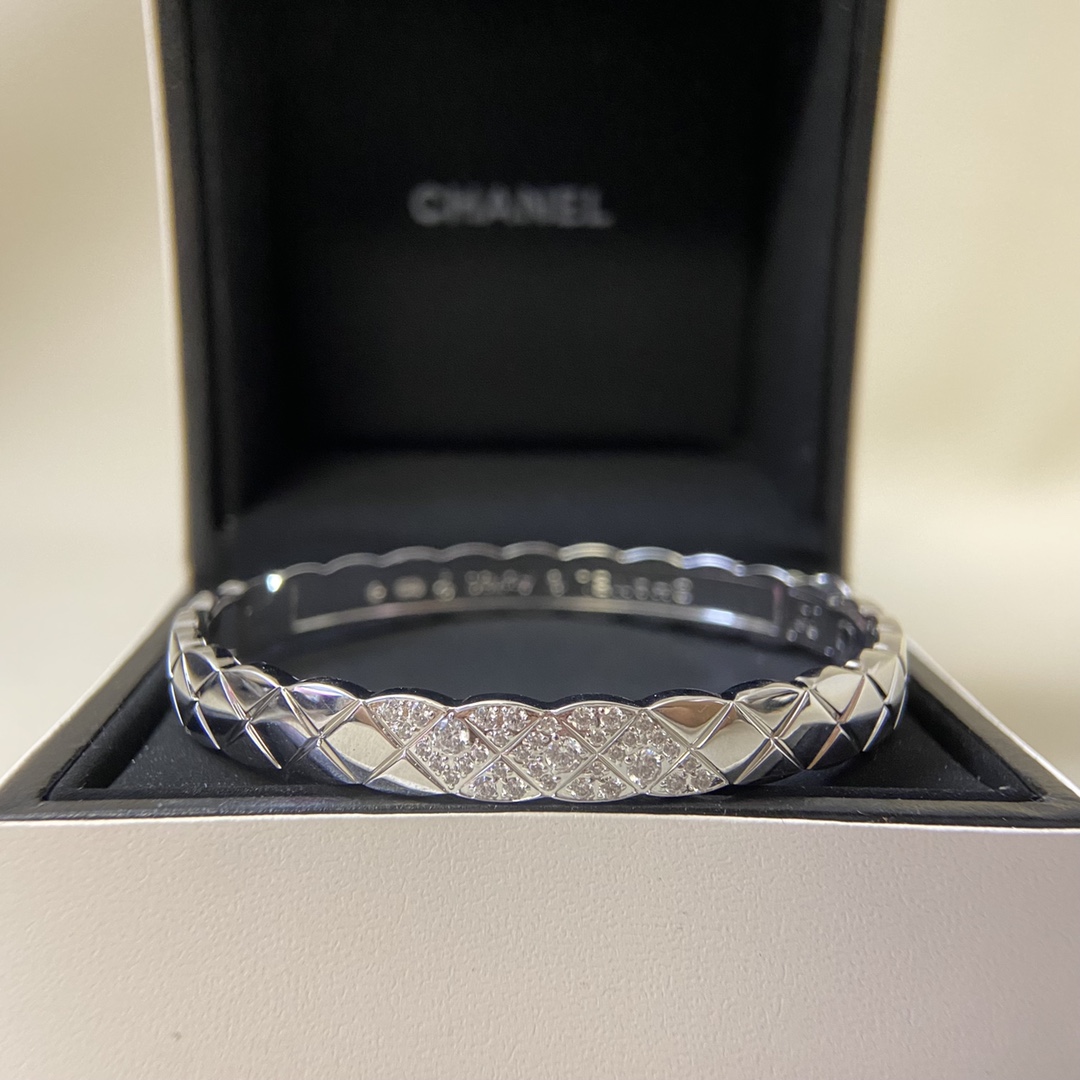 Chanel Coco Crush Bangle Bracelet - Image 10