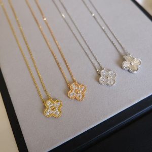 VCA Vintage Alhambra Pendant Necklace