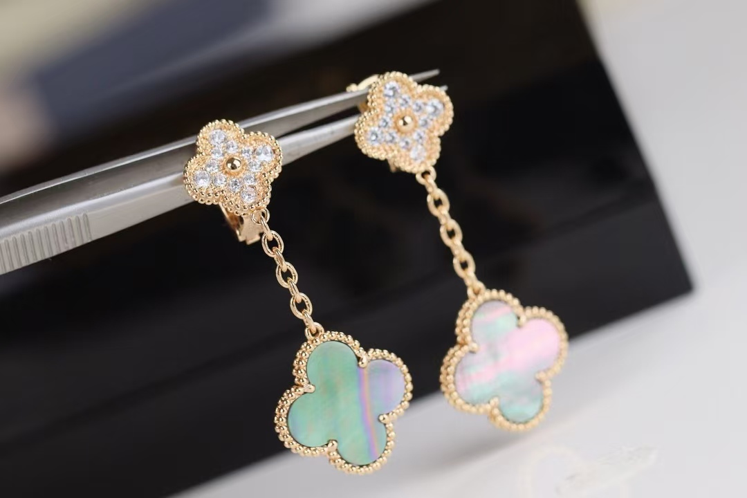 VCA Grey Mother of Pearl Magic Alhambra Earrings 2 Motifs - Image 4