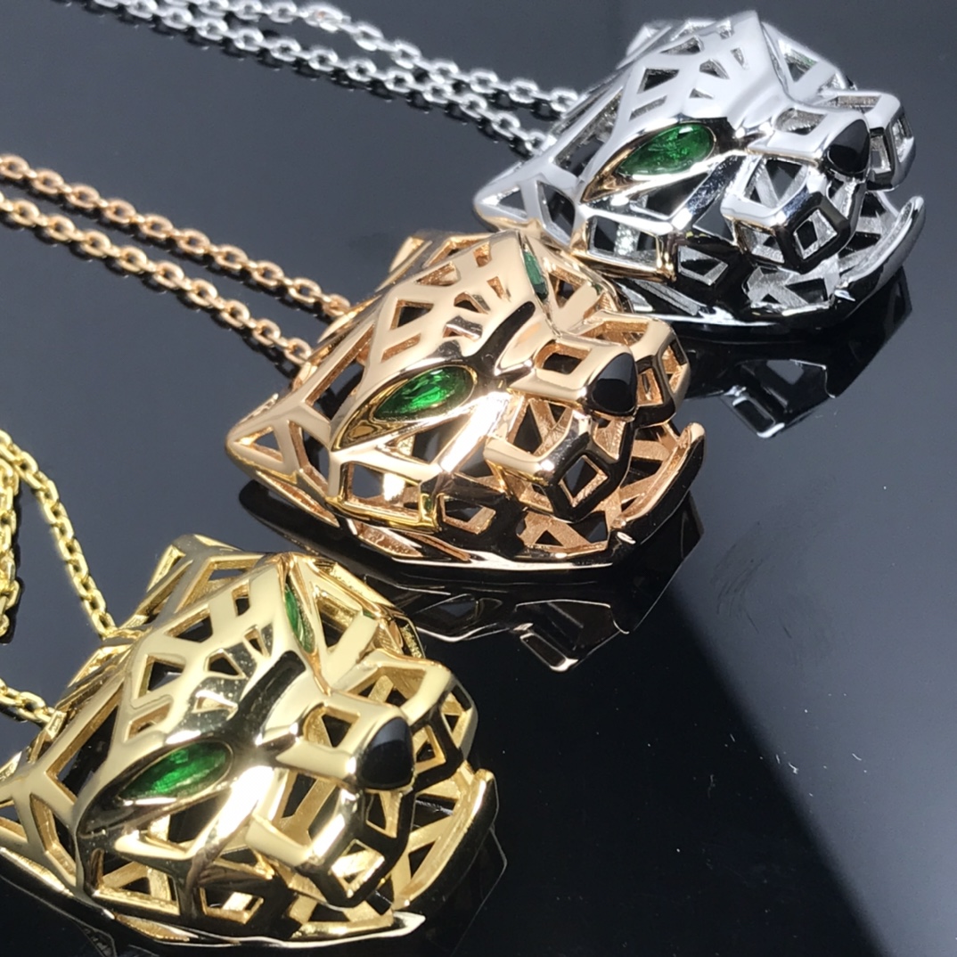 Cartier Leopard Panthère de Pendant Necklace