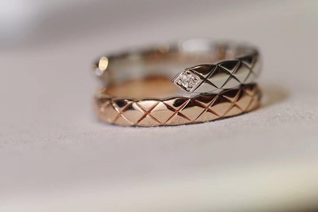 Chanel Mixed Color Coco Crush Toi et Moi Ring - Small Version - Image 10