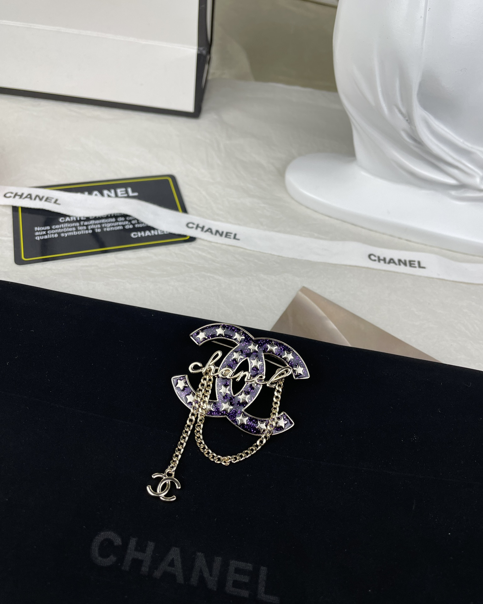 Chanel Star Enamel Coco Brooch Earrings - Image 11