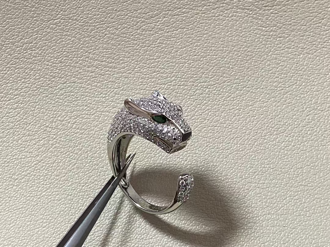 Cartier Leopard Head Ring - Image 5