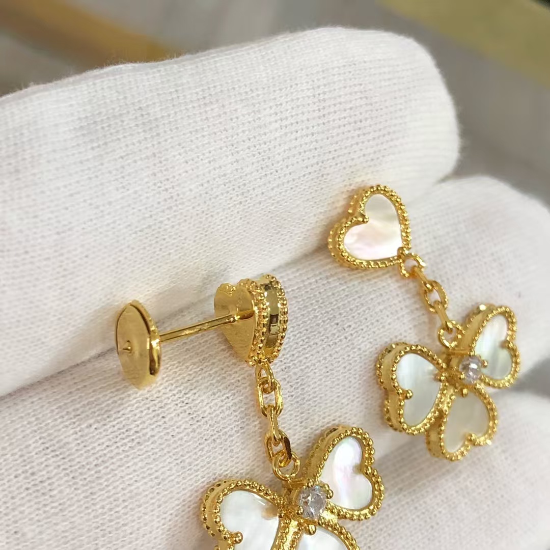 VCA Sweet Hearts Earrings - Image 8