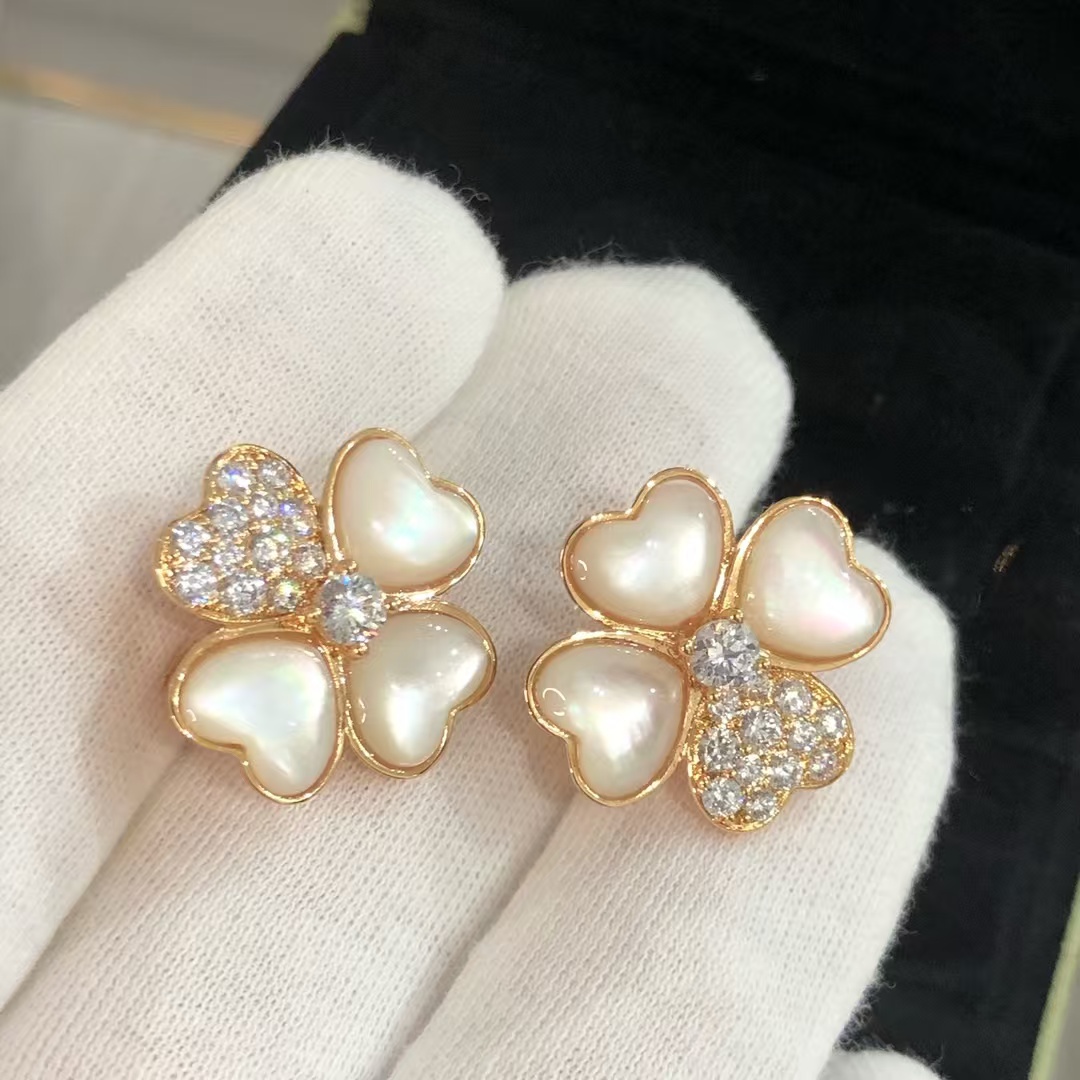 VCA Cosmos Earrings - Image 2