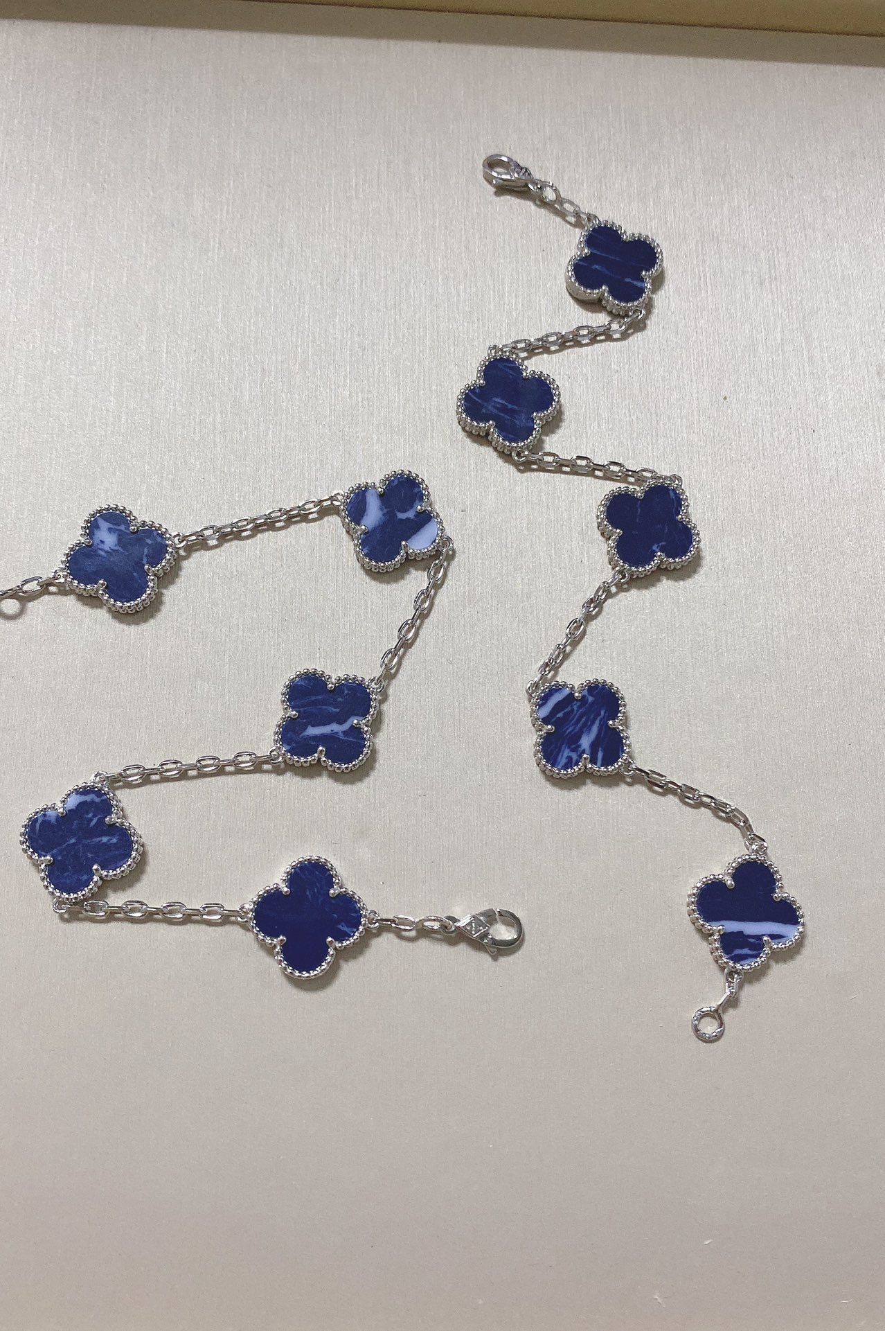 VCA Pietersite Vintage Alhambra Bracelet, 5 Motifs - Image 7