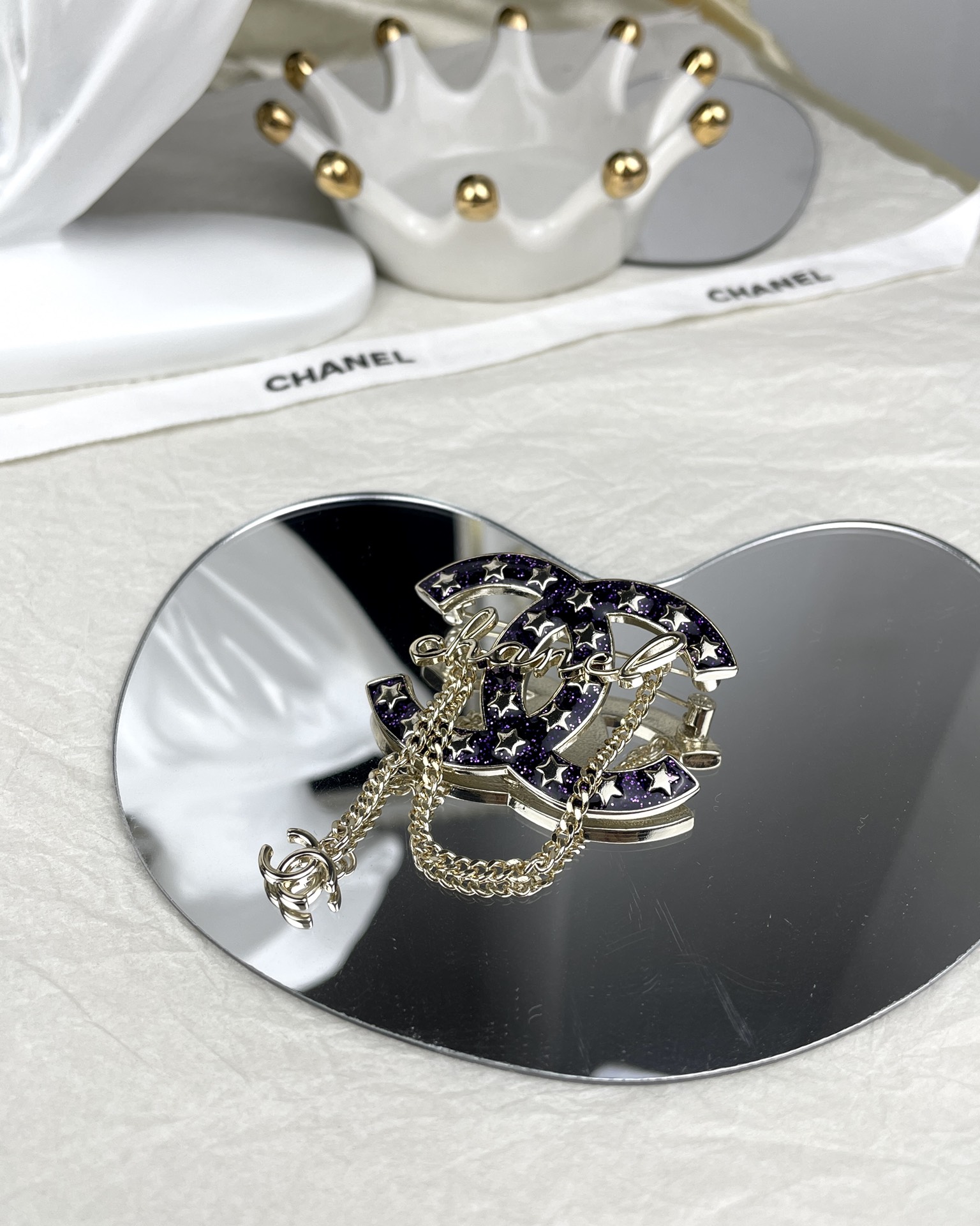 Chanel Star Enamel Coco Brooch Earrings - Image 12