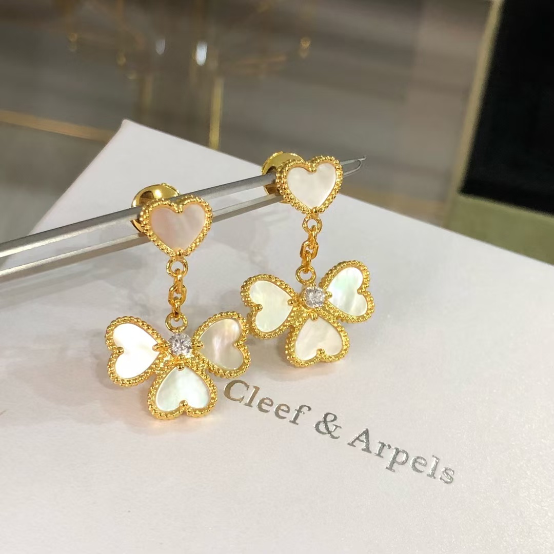 VCA Sweet Hearts Earrings - Image 5